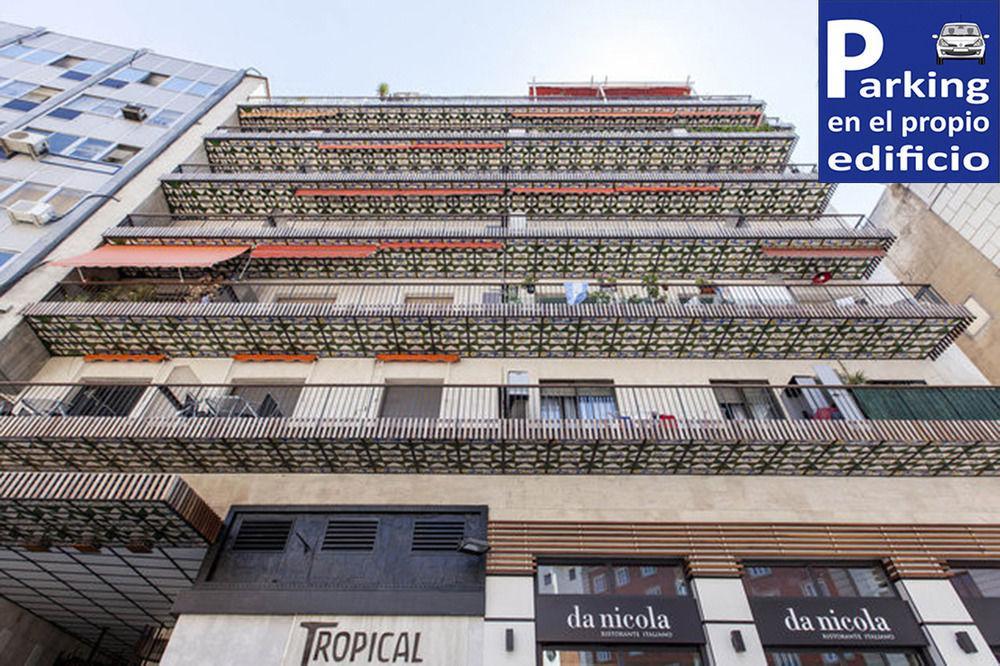 Apartamentos Rialto Madrid Exterior photo